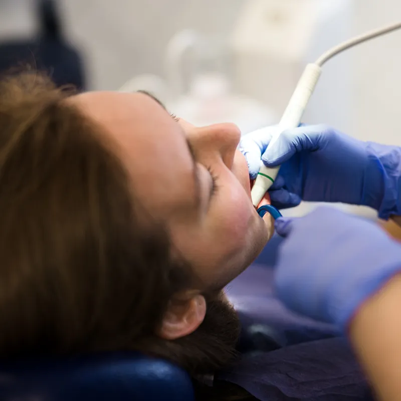 Hillside Dental Sopron - Dental Spa mit Nsk Biofilm Therapie